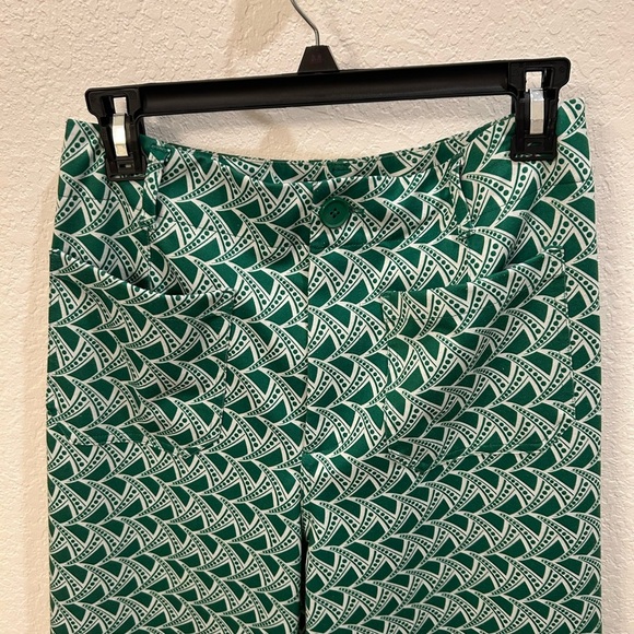 Jones New York Green Geometric Pants - Picture 8 of 8